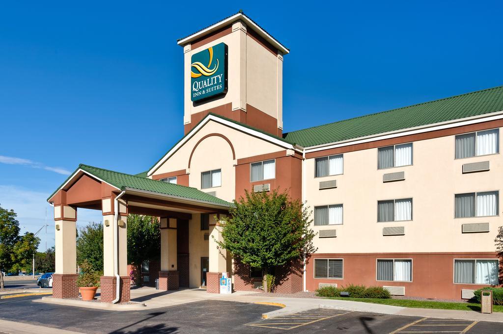 Quality Inn & Suites Lakewood - Denver Southwest Екстериор снимка