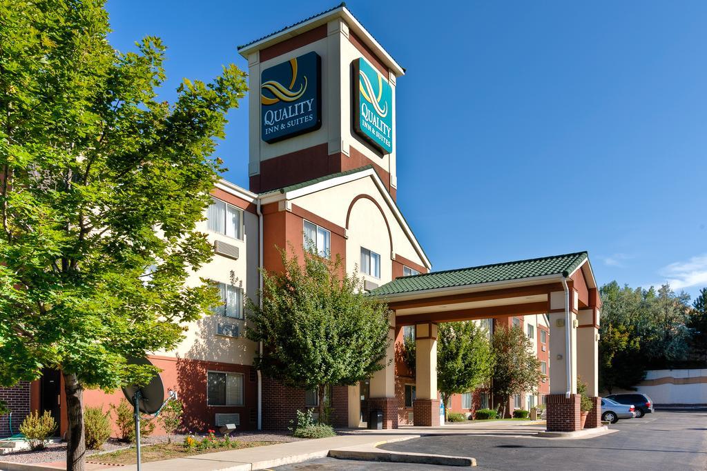 Quality Inn & Suites Lakewood - Denver Southwest Екстериор снимка
